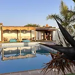 Casa Juan Arias